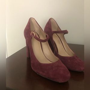 Vince Camuto Plum color heels 7.5M